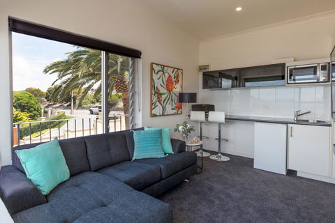 Bay 10 - Suites And Apartments - Kempsey Accommodation 6
