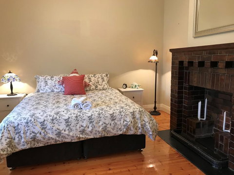 Ambrosia Holiday Home - Kempsey Accommodation 2