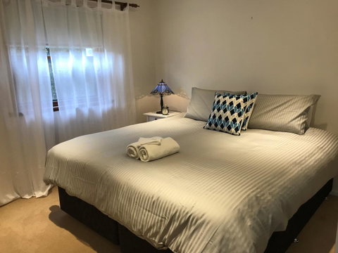 Ambrosia Holiday Home - Kempsey Accommodation 4