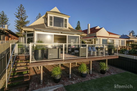 The Beach House @ Grange - Kempsey Accommodation 8
