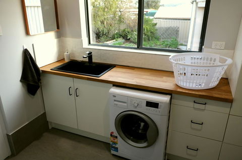 The Purple Door On Seaview - Kempsey Accommodation 12
