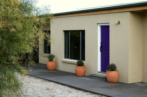 The Purple Door On Seaview - Kempsey Accommodation 1