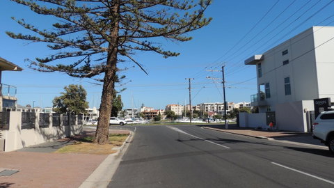 Glenelg - Marina Retreat - Kempsey Accommodation 6