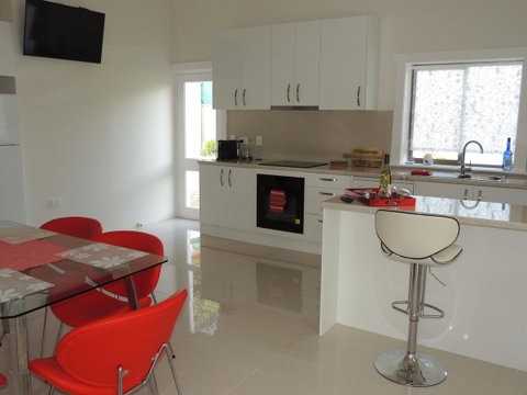 Glenelg - Marina Retreat - Kempsey Accommodation 12
