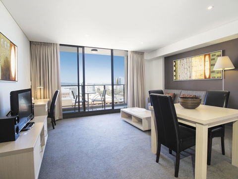 Oaks Adelaide Horizons Suites - Kempsey Accommodation 3