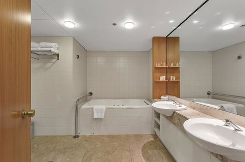 Stamford Plaza Adelaide - Kempsey Accommodation 29