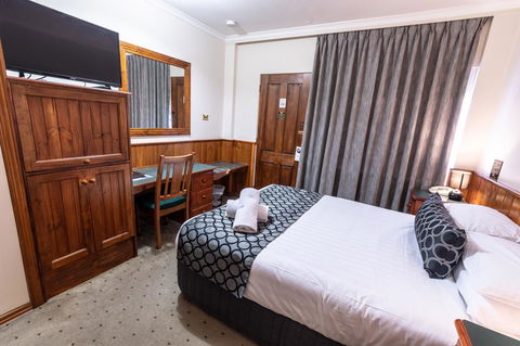 Astor Inn - Kempsey Accommodation 4
