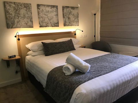 Astor Inn - Kempsey Accommodation 0