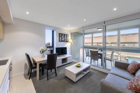IStay Precinct Adelaide - Kempsey Accommodation 28