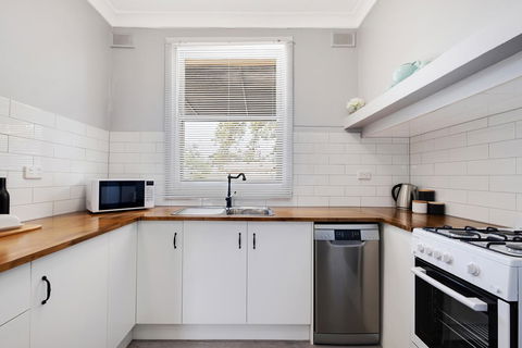 Cute And Cosy - Events, Workers, Getaways - Kempsey Accommodation 9