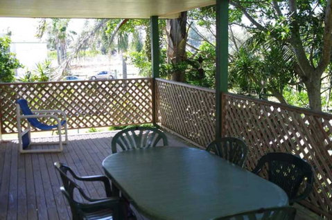 Bellhaven 1, 17 Willow Street - Kempsey Accommodation 2