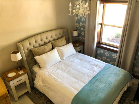 Inglenook Cottage - Kempsey Accommodation 3