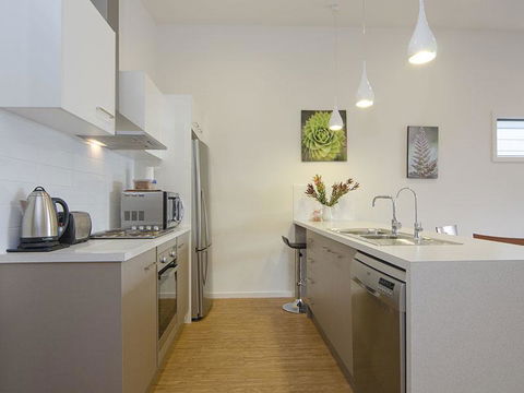 Seagrass Villas Normanville - Kempsey Accommodation 10