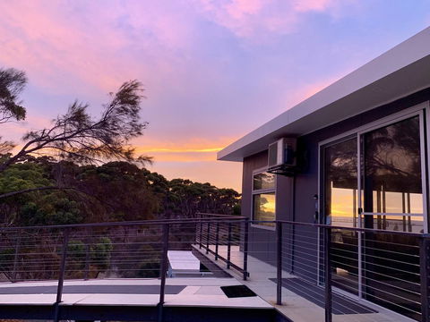 Sunrise On Falie Seaview Eco Accommodation - Kempsey Accommodation 9
