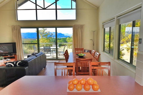 SkyView Villa - Kempsey Accommodation 15
