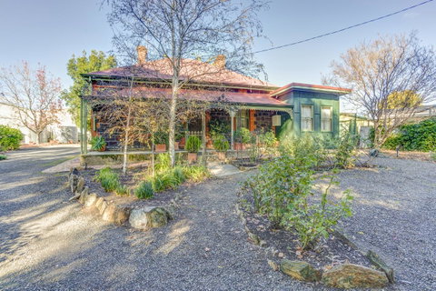 Tanunda Cottages - Kempsey Accommodation 9