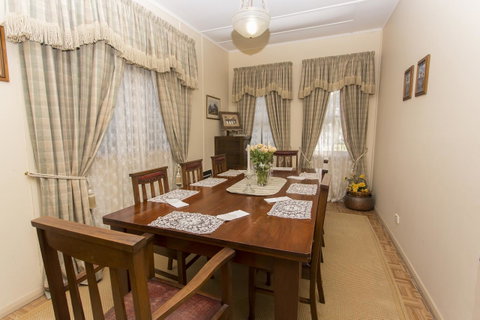 Tanunda Cottages - Kempsey Accommodation 11