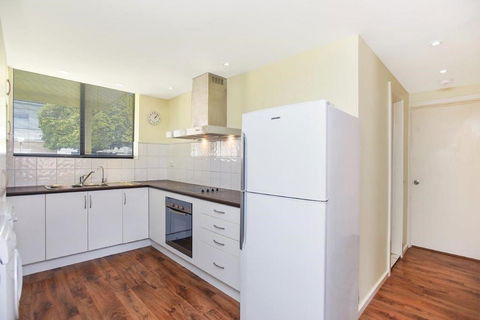 The Dolphins Beachfront Apartments - Kempsey Accommodation 16