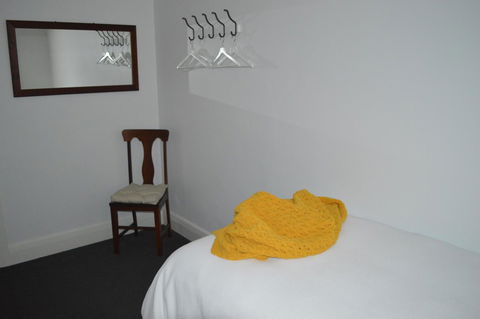 Two Cow Cottage Bed & Breakfast - Kempsey Accommodation 16