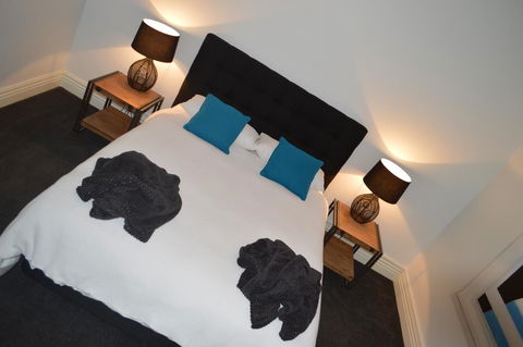 Two Cow Cottage Bed & Breakfast - Kempsey Accommodation 17