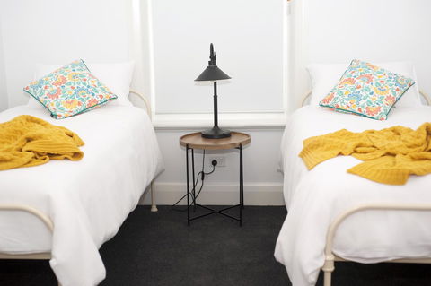 Two Cow Cottage Bed & Breakfast - Kempsey Accommodation 29
