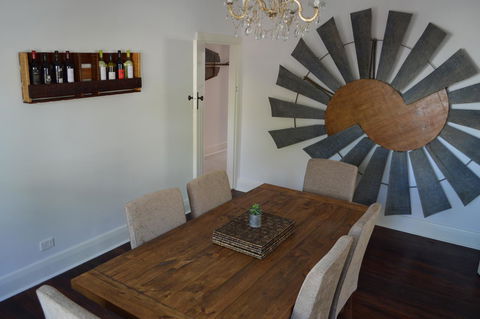 Two Cow Cottage Bed & Breakfast - Kempsey Accommodation 25