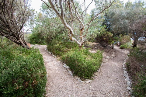 Coorong Waterfront Retreat - Kempsey Accommodation 19