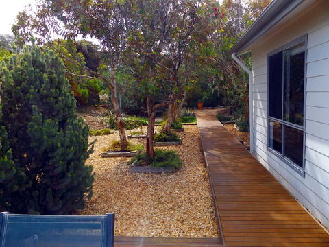 Coorong Waterfront Retreat - Kempsey Accommodation 18
