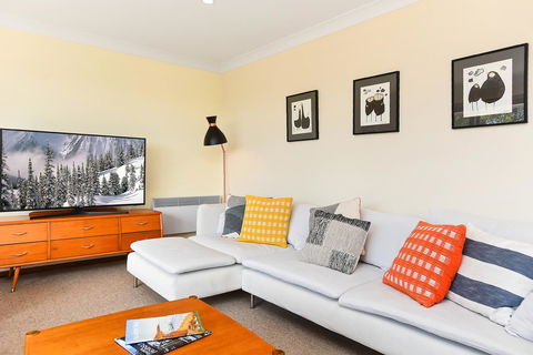 Port Of Call - Port Willunga - C21 SouthCoast Holidays - Kempsey Accommodation 4