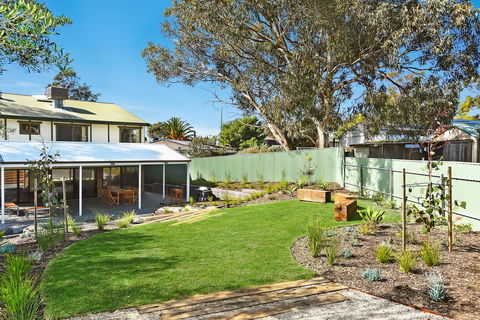 Port Of Call - Port Willunga - C21 SouthCoast Holidays - Kempsey Accommodation 23