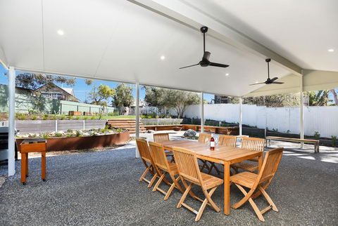 Port Of Call - Port Willunga - C21 SouthCoast Holidays - Kempsey Accommodation 0