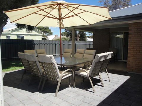 White Sands Retreat - Kempsey Accommodation 9