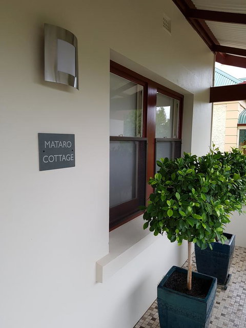 Mataro Cottage - Kempsey Accommodation 1