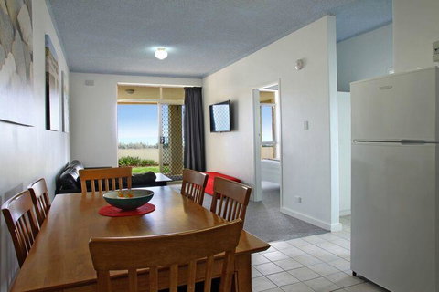 Seaview Sunset Holiday Apartments - Kempsey Accommodation 43