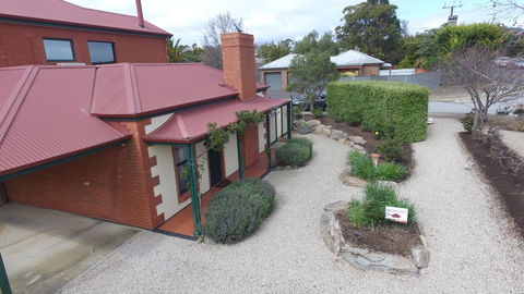 Wine And Roses Bed And Breakfast - Kempsey Accommodation 13
