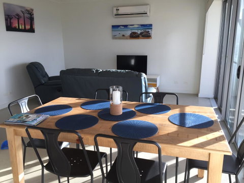 Penneshaw Oceanview Apartments - Kempsey Accommodation 13