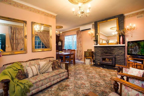 Hahndorf House B&B - Kempsey Accommodation 16