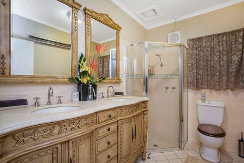 Hahndorf House B&B - Kempsey Accommodation 21
