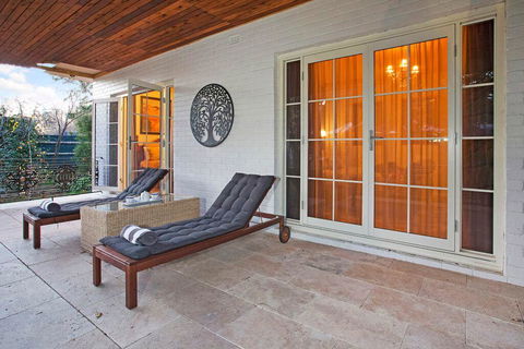 Hahndorf House B&B - Kempsey Accommodation 15