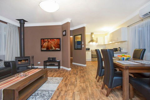 Hahndorf House B&B - Kempsey Accommodation 27