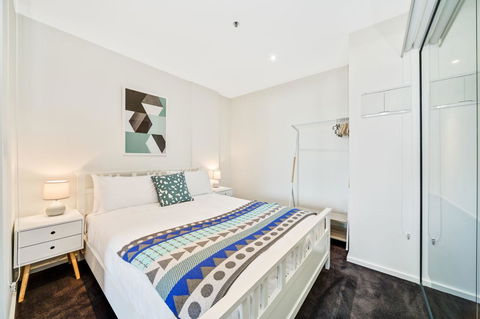 York Apartments - Kempsey Accommodation 7