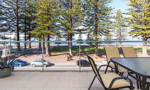 Breeze Beachfront Apartment - Kempsey Accommodation 40
