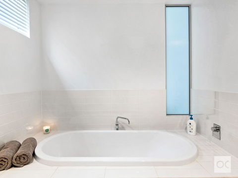 Breeze Beachfront Apartment - Kempsey Accommodation 30