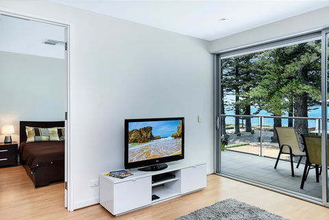 Breeze Beachfront Apartment - Kempsey Accommodation 7