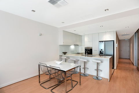 Breeze Beachfront Apartment - Kempsey Accommodation 10