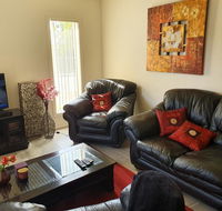 Explore Adelaide Gawler the Barossa and Clare Valleys all-in-one - Kempsey Accommodation