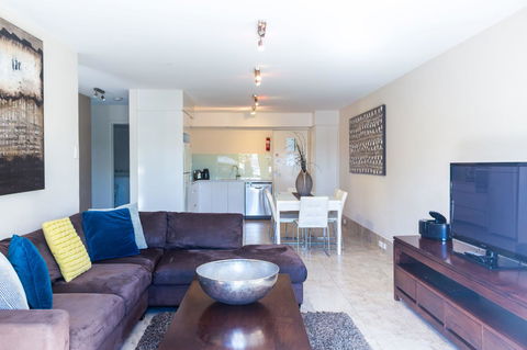Bayview Beachfront Apartments, In Town Right On The Beach - Kempsey Accommodation 43