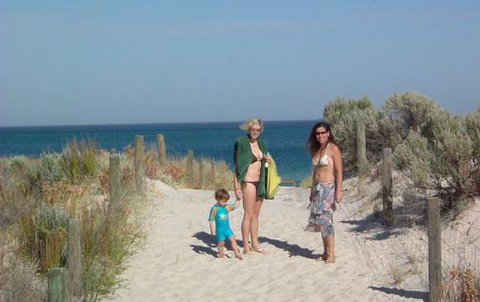 Esplanade Apartments At West Beach - Kempsey Accommodation 7