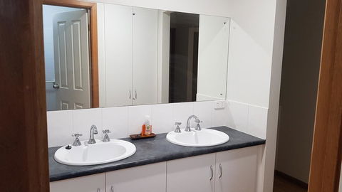 Aldinga Beach Overnighter Or Getaway Home - Kempsey Accommodation 20