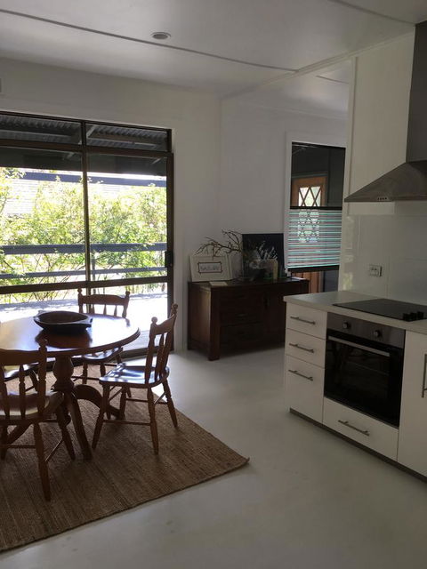 Hilltop Too - Kempsey Accommodation 8